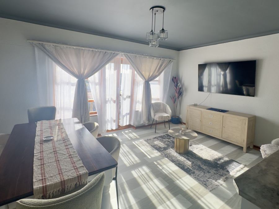 2 Bedroom Property for Sale in Tijgerhof Western Cape